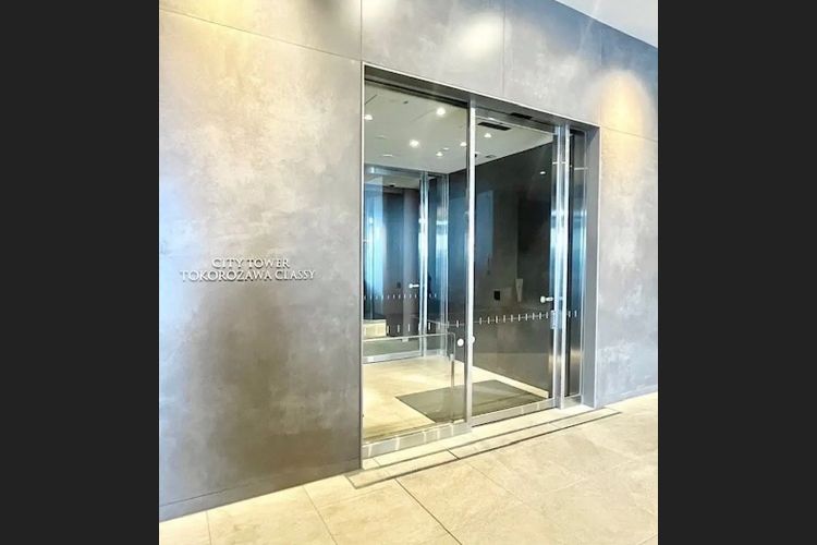 シティタワー所沢クラッシィのコーチエントランス